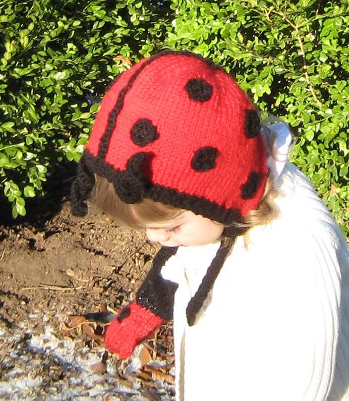 lady bug bonnet with antennae